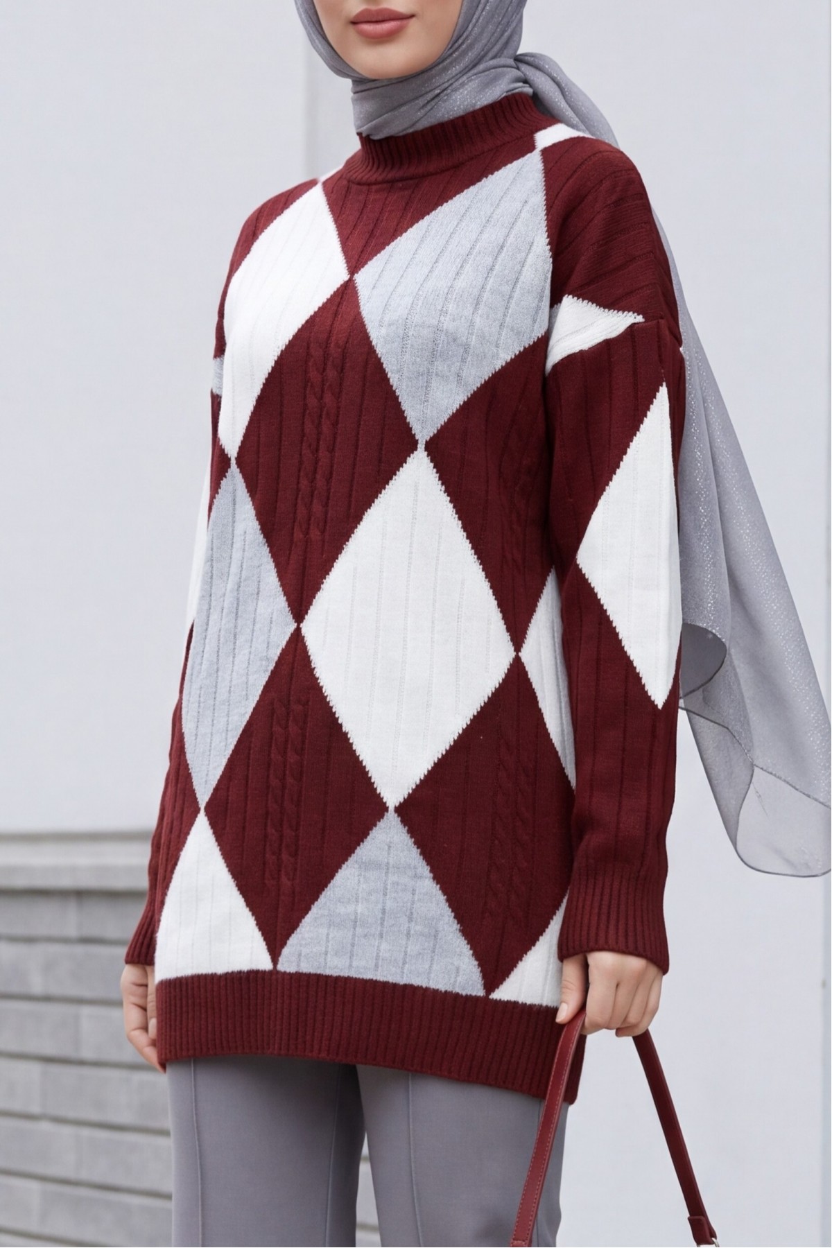 Front Diamond Pattern Knitwear Tunic    -Maroon