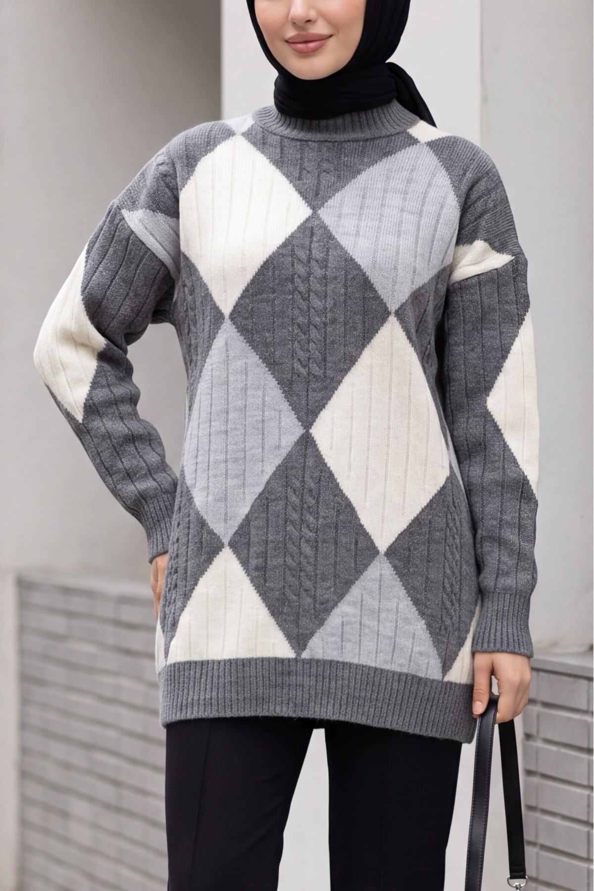 Front Diamond Pattern Knitwear Tunic   -Smoked 