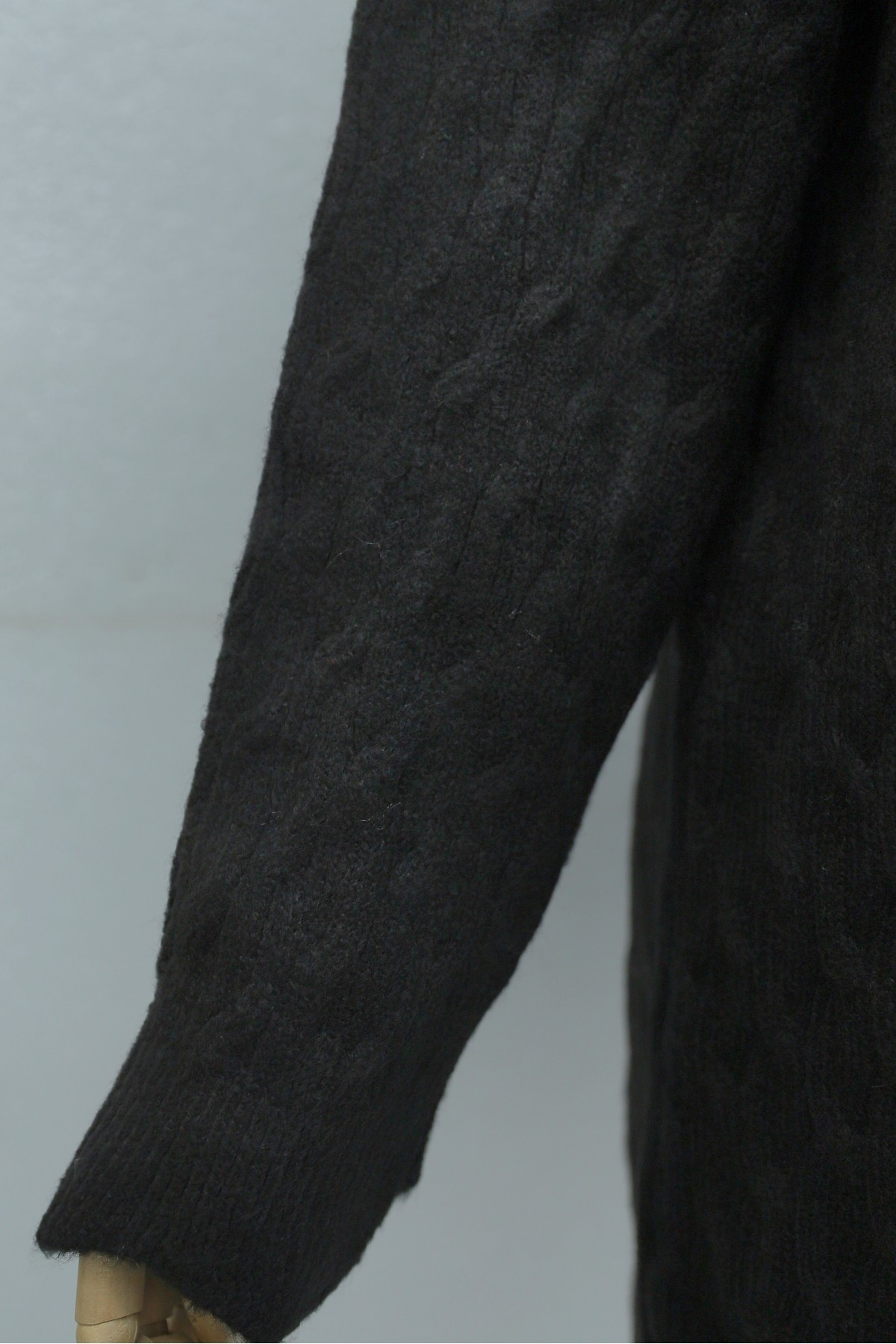Oversized Crew-Neck Knit Tunic with Chain Pattern -Black