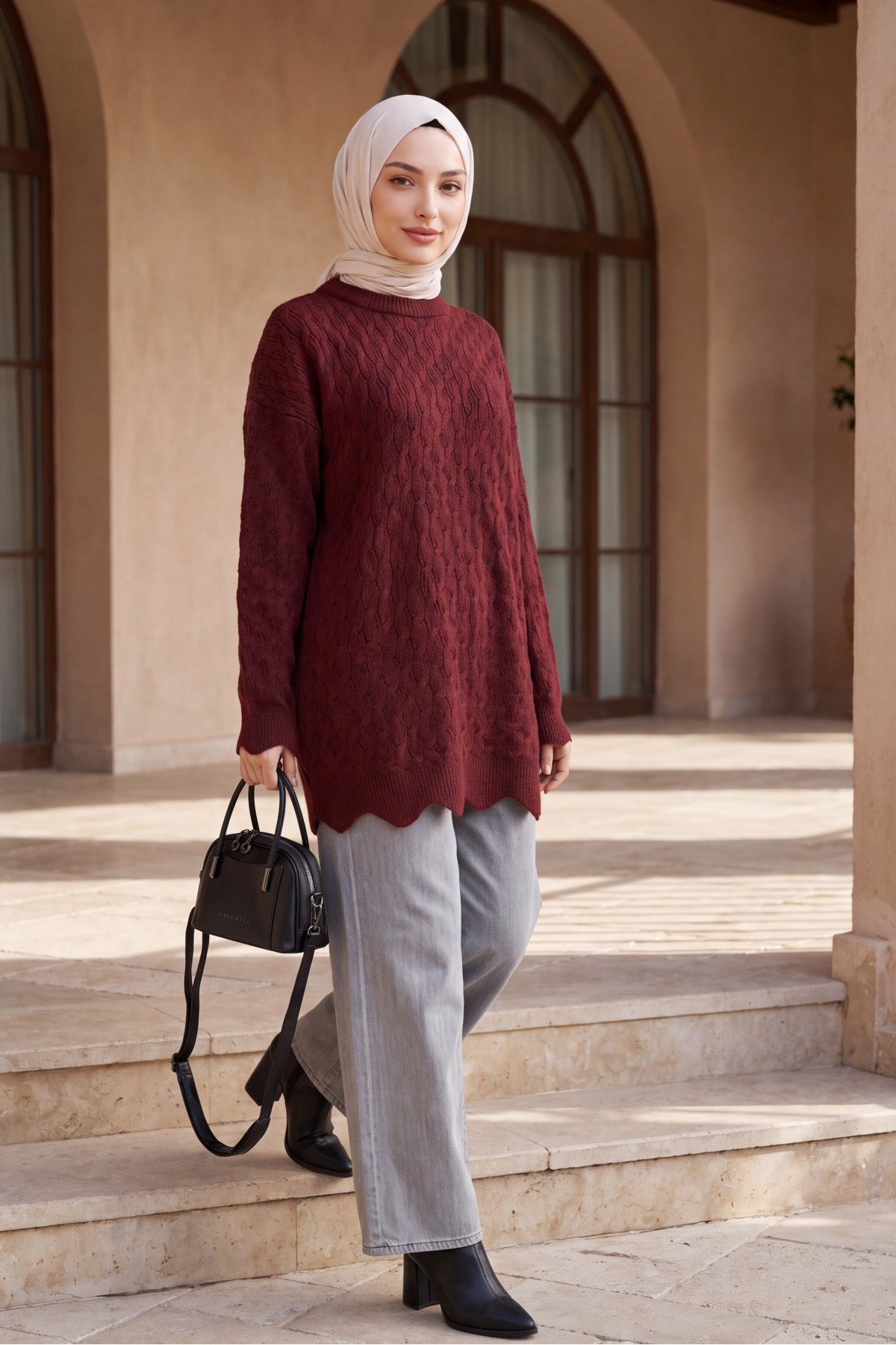 Oversized Crew-Neck Knit Tunic with Chain Pattern -Maroon