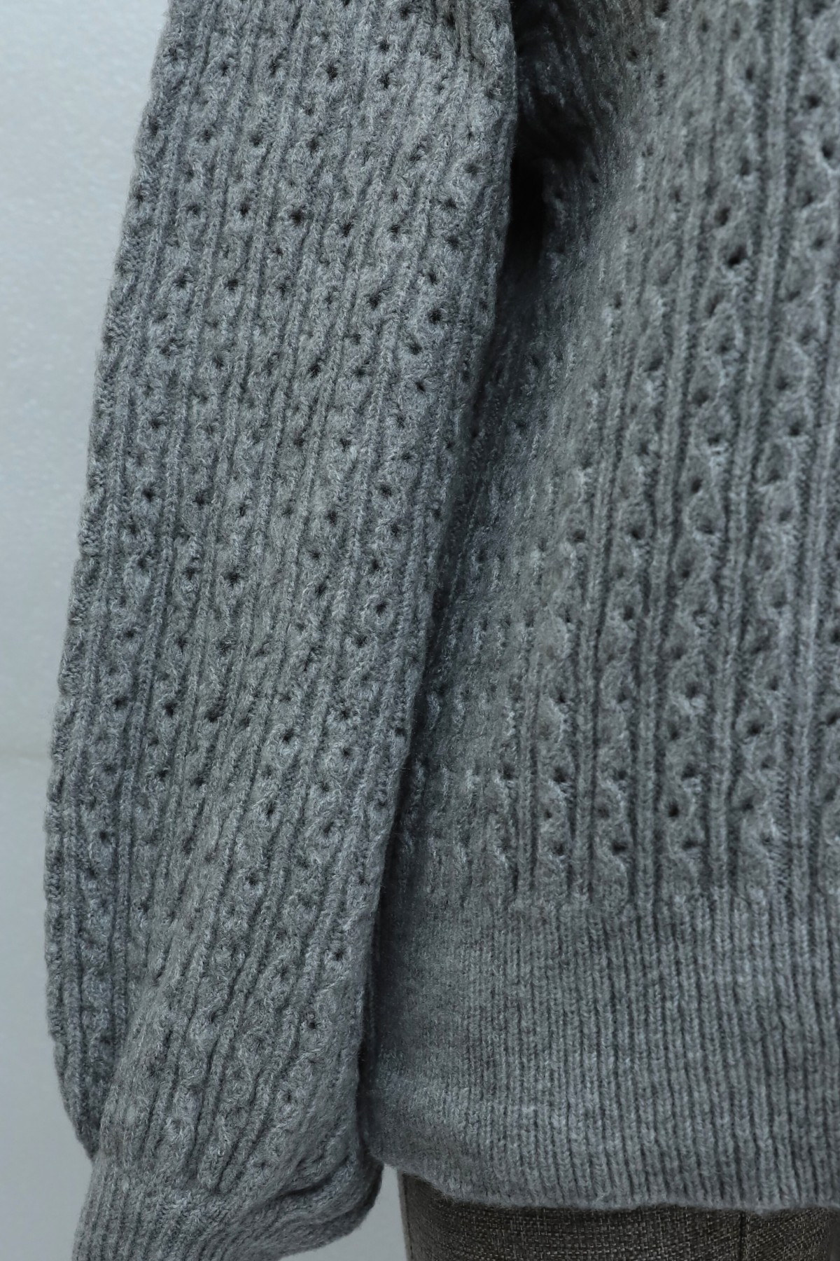 Openwork Pattern Balloon -Grey