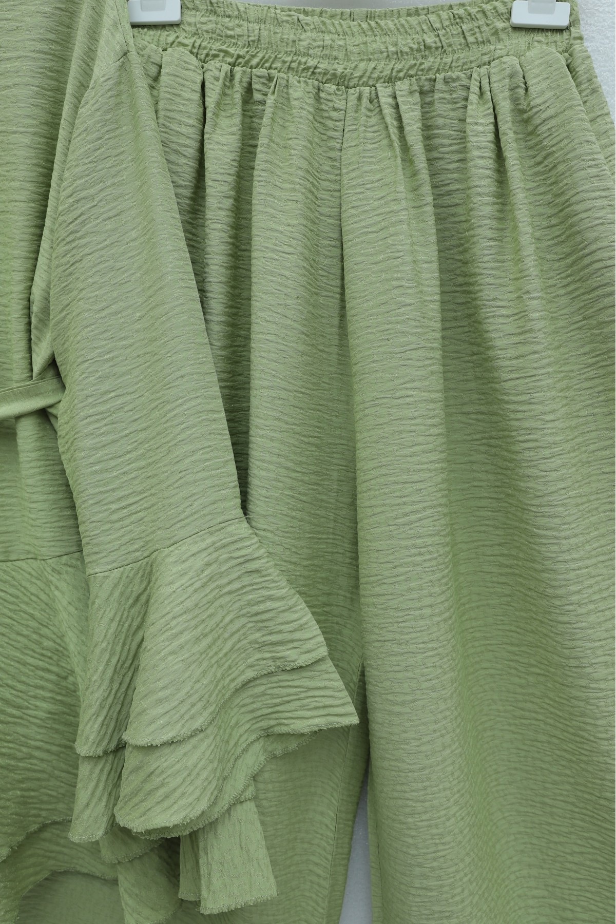 Jacquard Waffle Suit with Ruffled Cuffs and Wide Leg Trousers, and Belt. -PISTACHIO GREEN