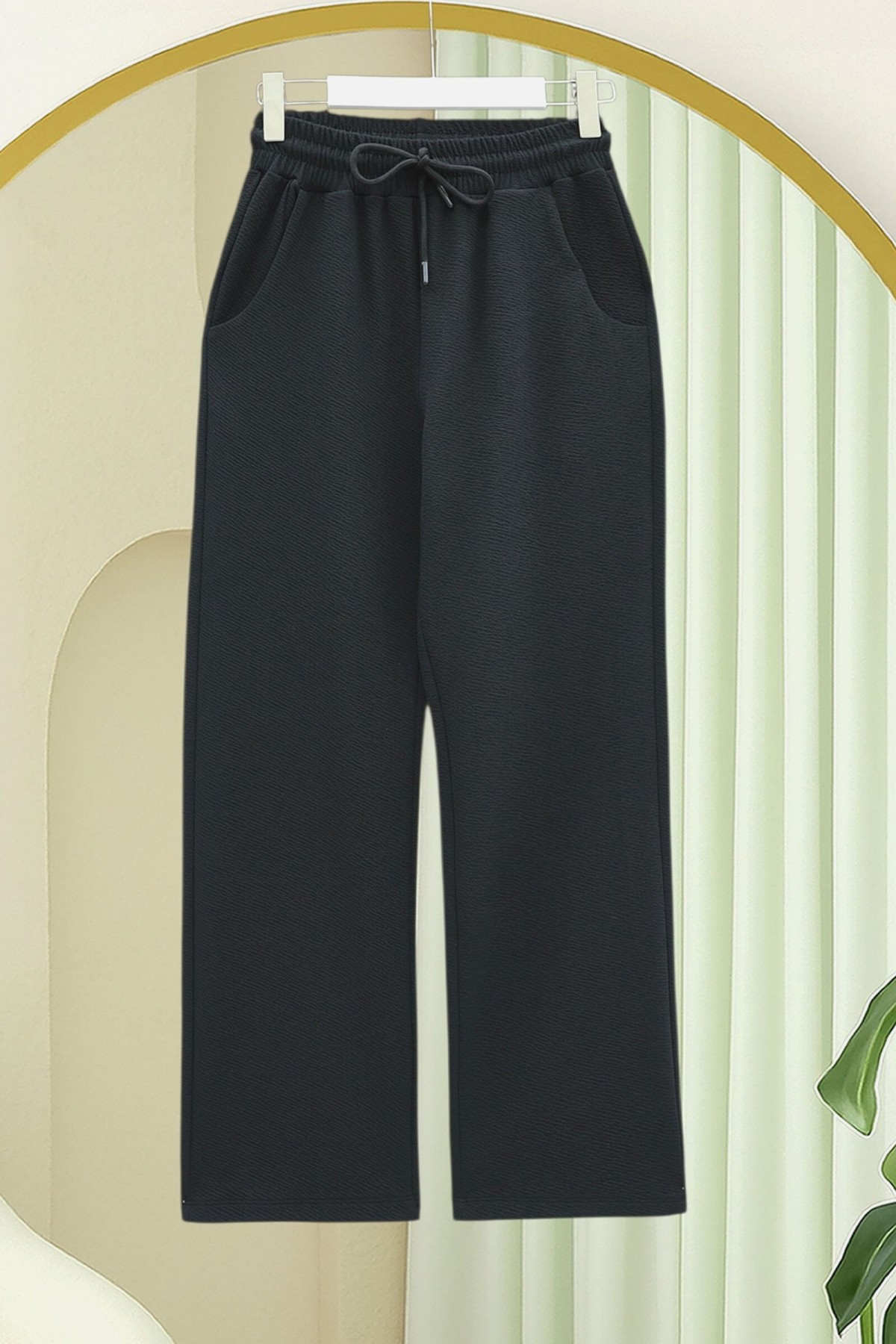 Zra Crepe Trousers with Pockets and Tied Waist -Black