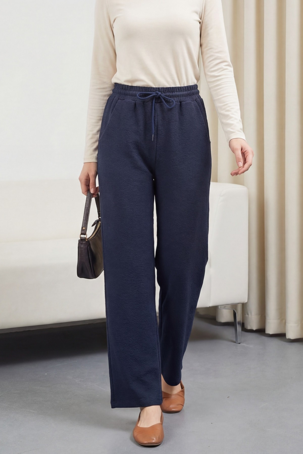 Zra Crepe Trousers with Pockets and Tied Waist -Navy blue