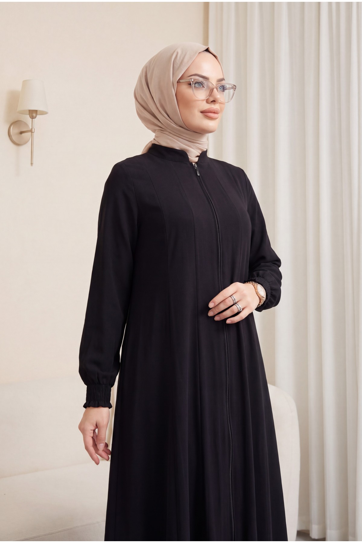 Side Pocket, Full Zipper, Elastic Sleeve Abaya -Black