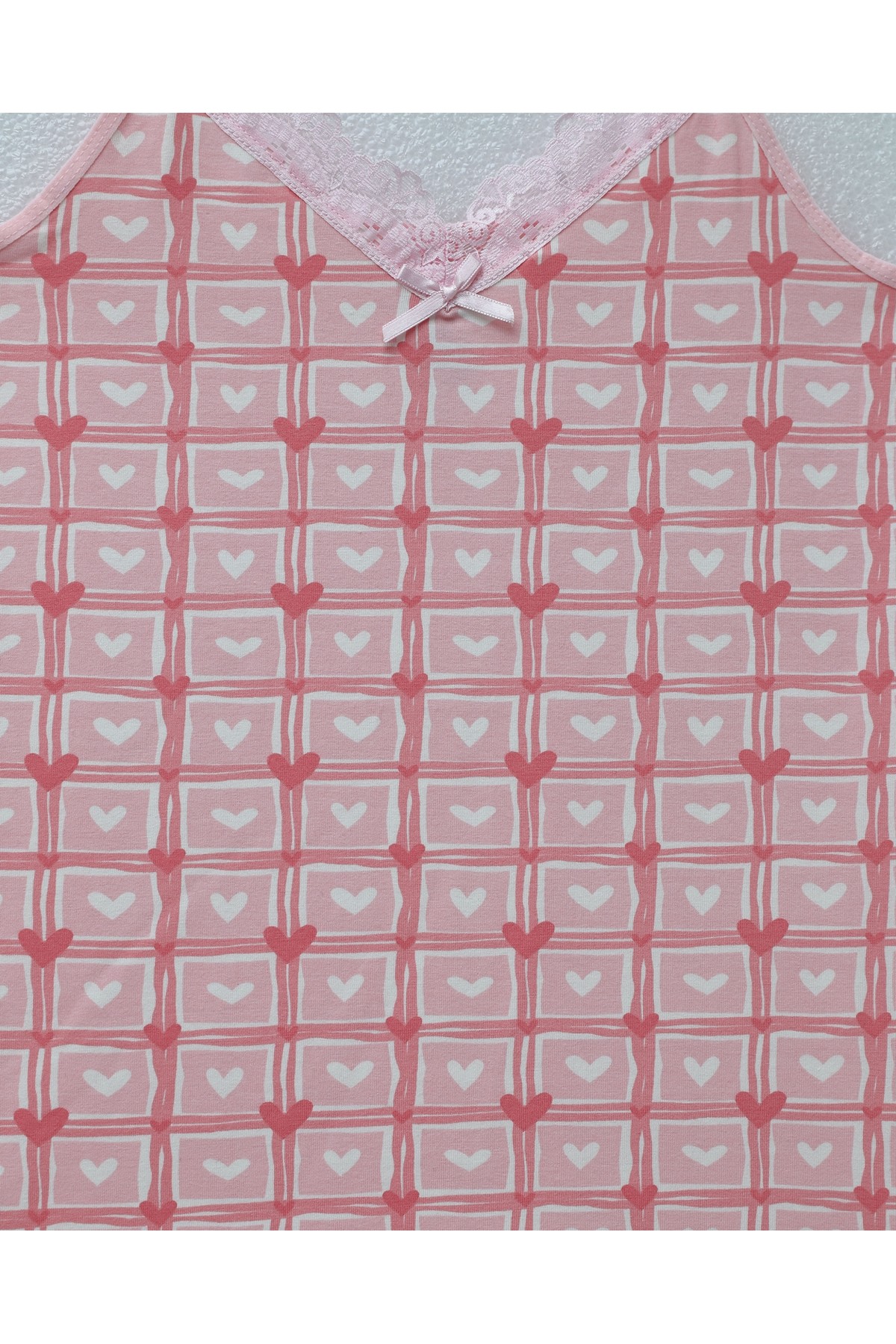 Heart Patterned Strap Lace Undershirt -Powder
