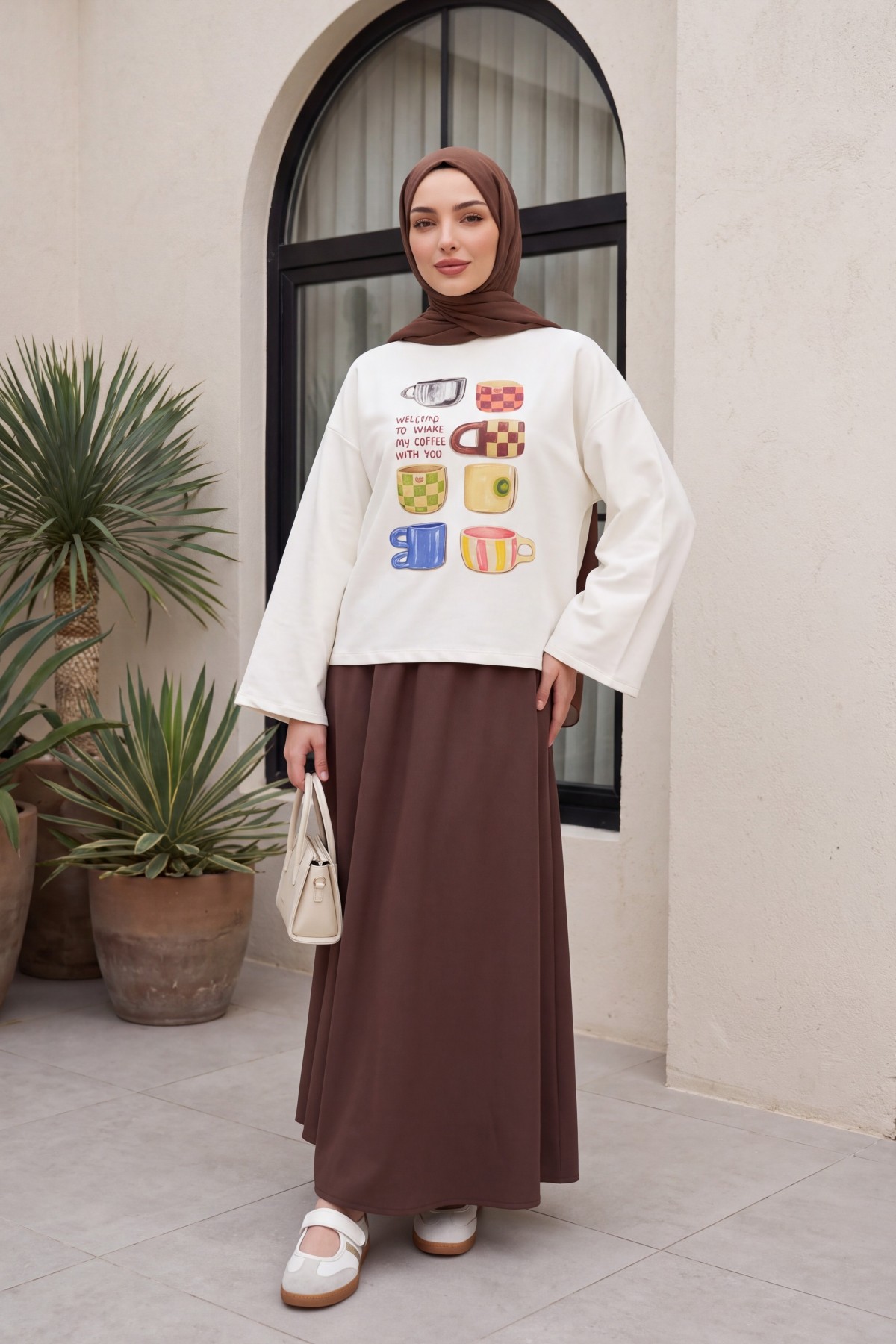 Fincan Baskılı Bisiklet Yaka Oversize 2 İplik Penye Sweatshirt -Ekru