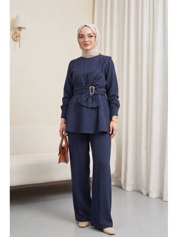 Cupra Suit with Waist Buckle and Bow Detail Trousers -Navy blue