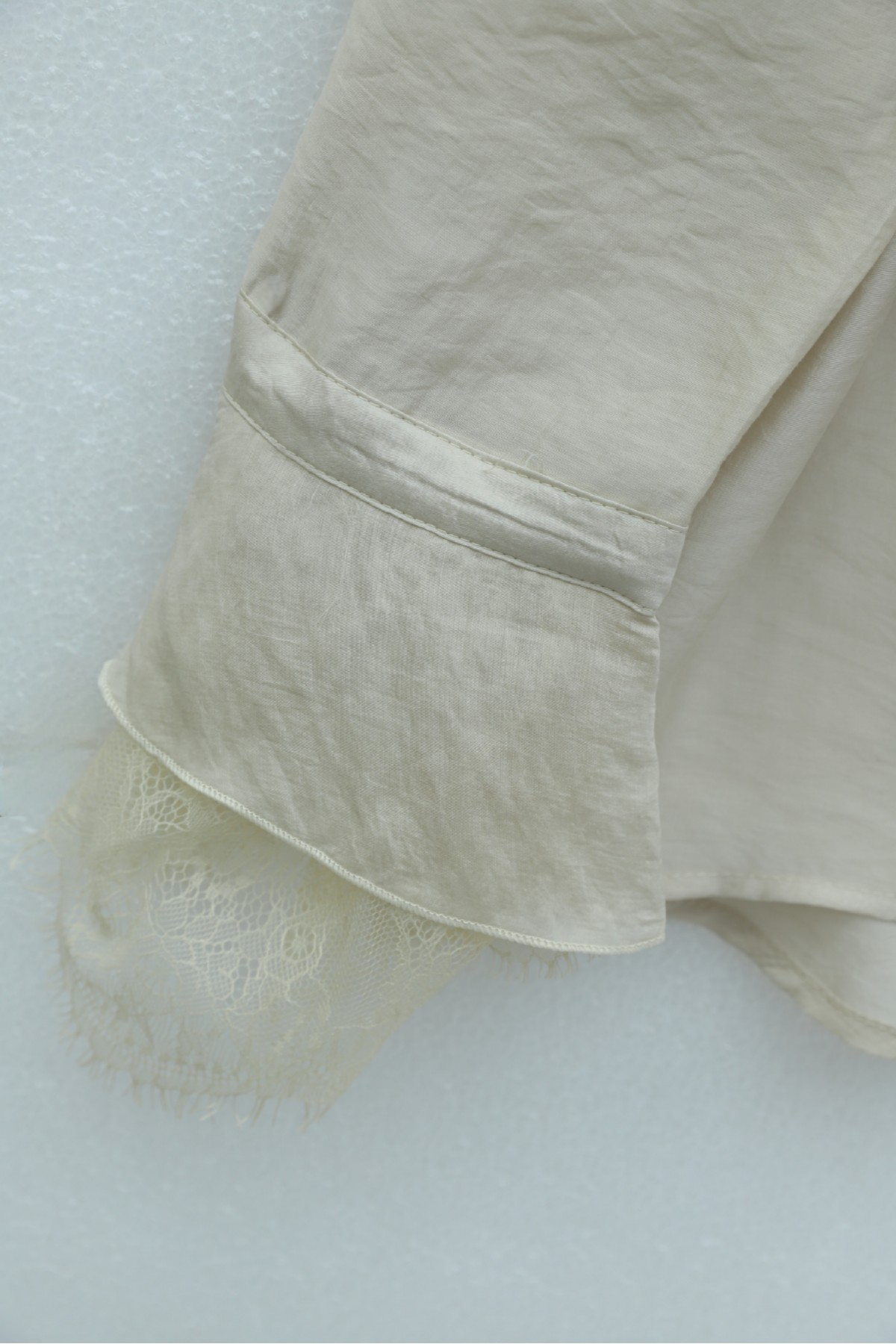 Yakası Bağlamalı Dantelli Fırfırlı Kemerli Pantolonu Astarlı Cupra Takım  -Taş