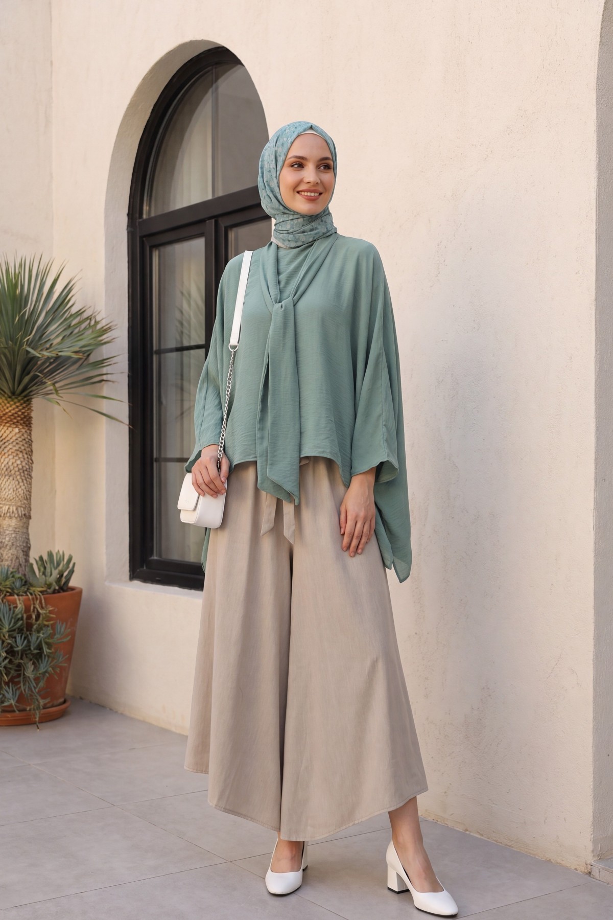 Oversized Poly-Viscose Tunic with Sash and Longer Back -Mint Color