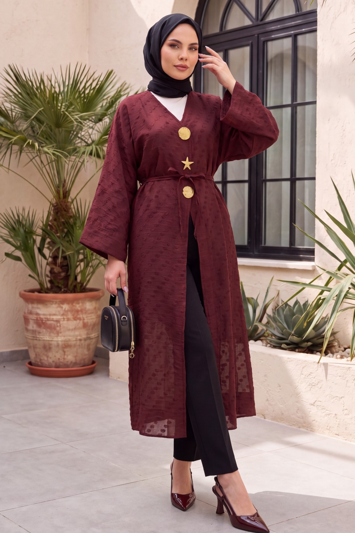 Jacquard Kimono with Brooch Detail and Side Slits, Embossed Polka Dot Pattern -Maroon
