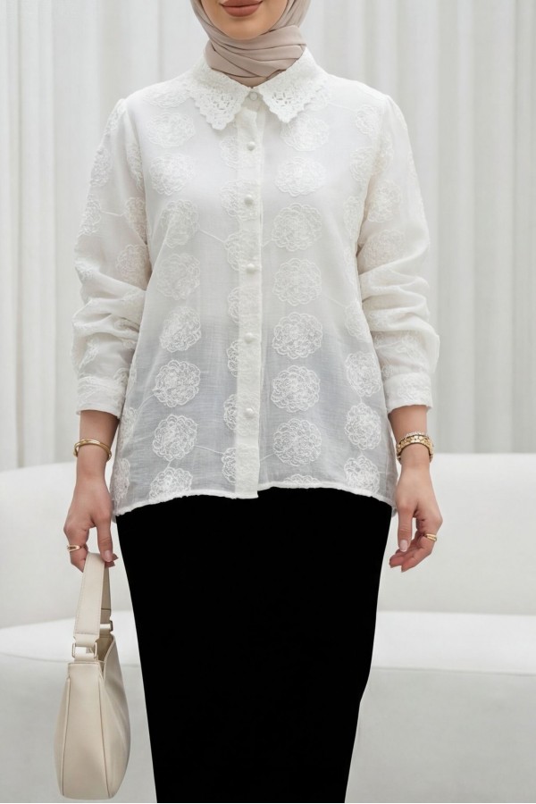 قميص جاكار منقوش مزين بالدانتيل، بأزرار أمامية -أبيض سكري