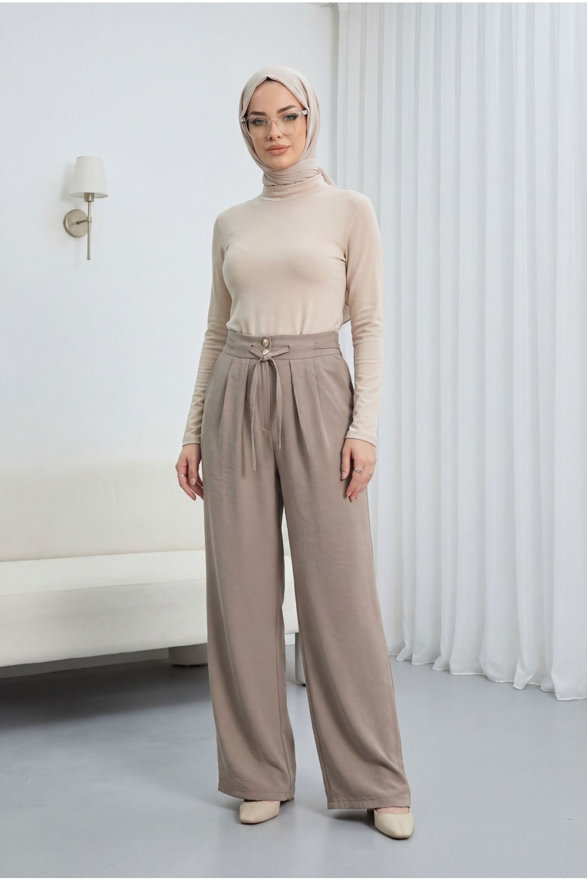 High-Waisted Tencel Pants with Drawstring Waist and Double Buttons -Mink color
