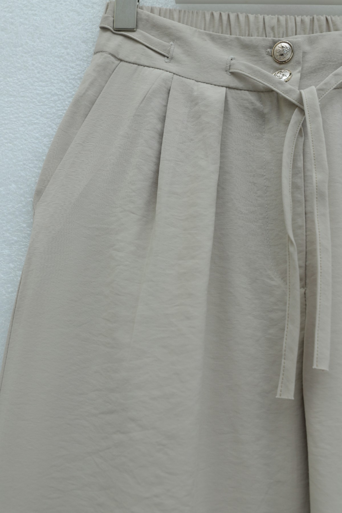High-Waisted Tencel Pants with Drawstring Waist and Double Buttons -Stone