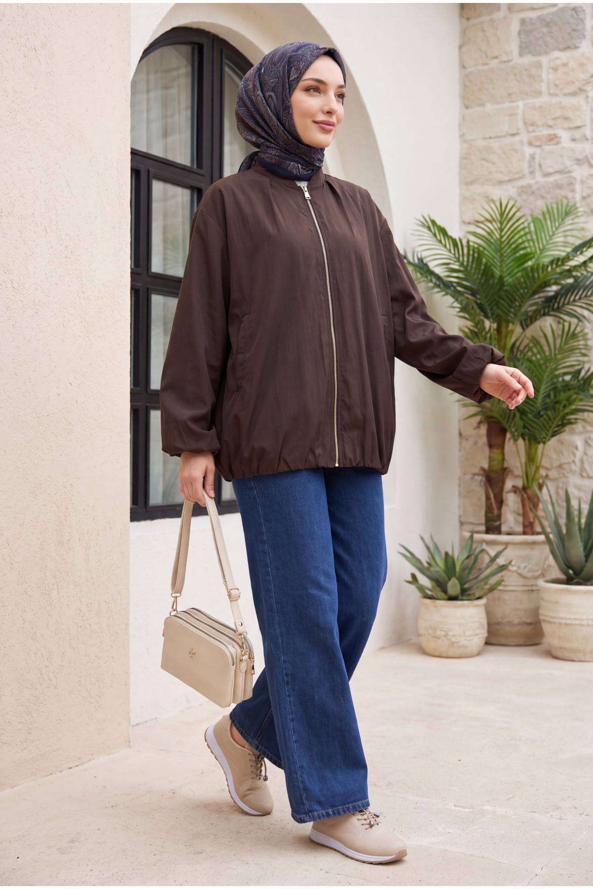 Lined Parachute Jacket with Stand-Up Collar, Zipper, Dual Pockets, and Elasticated Hem and Cuffs -Brown