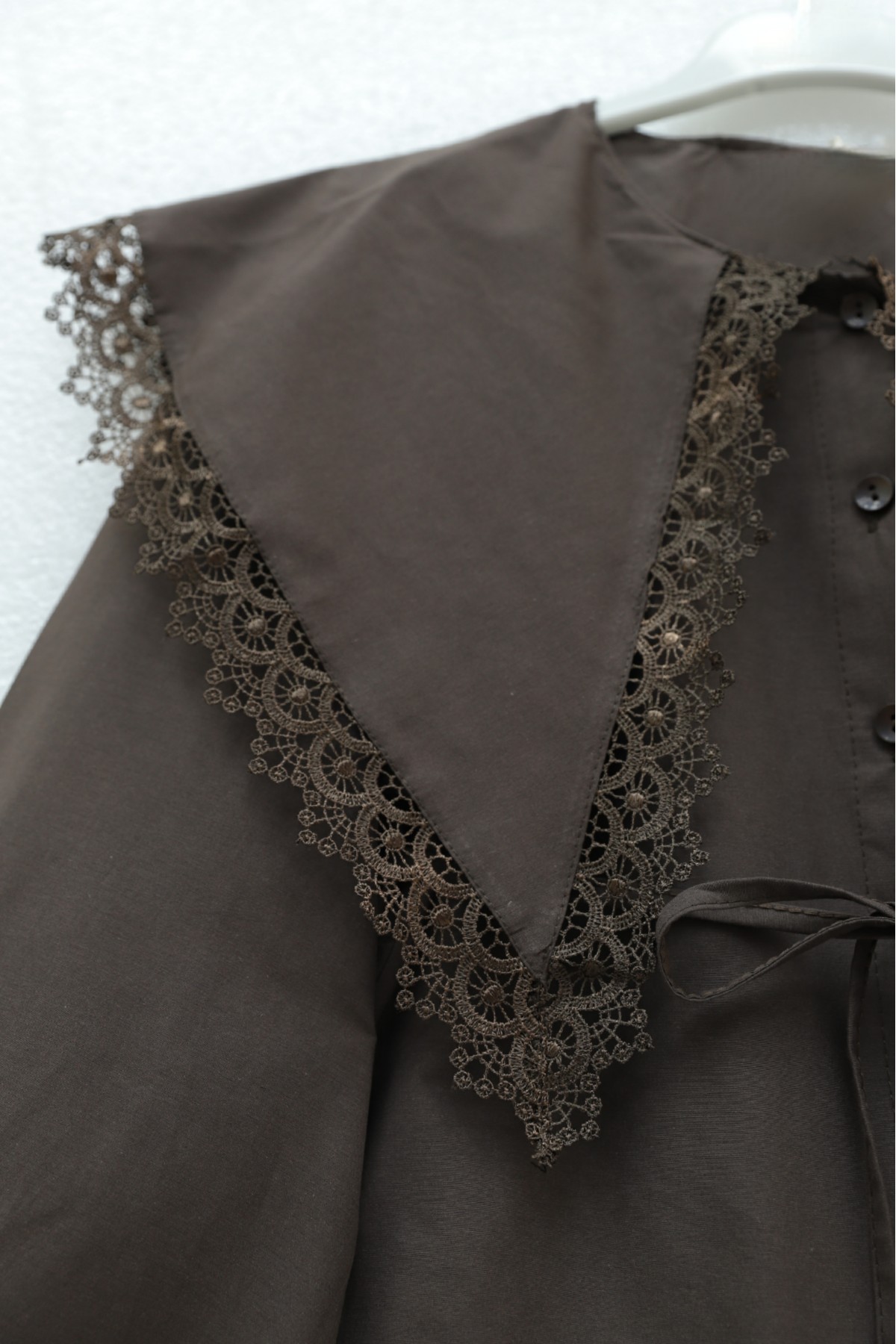 Lace  -Dark Coffee