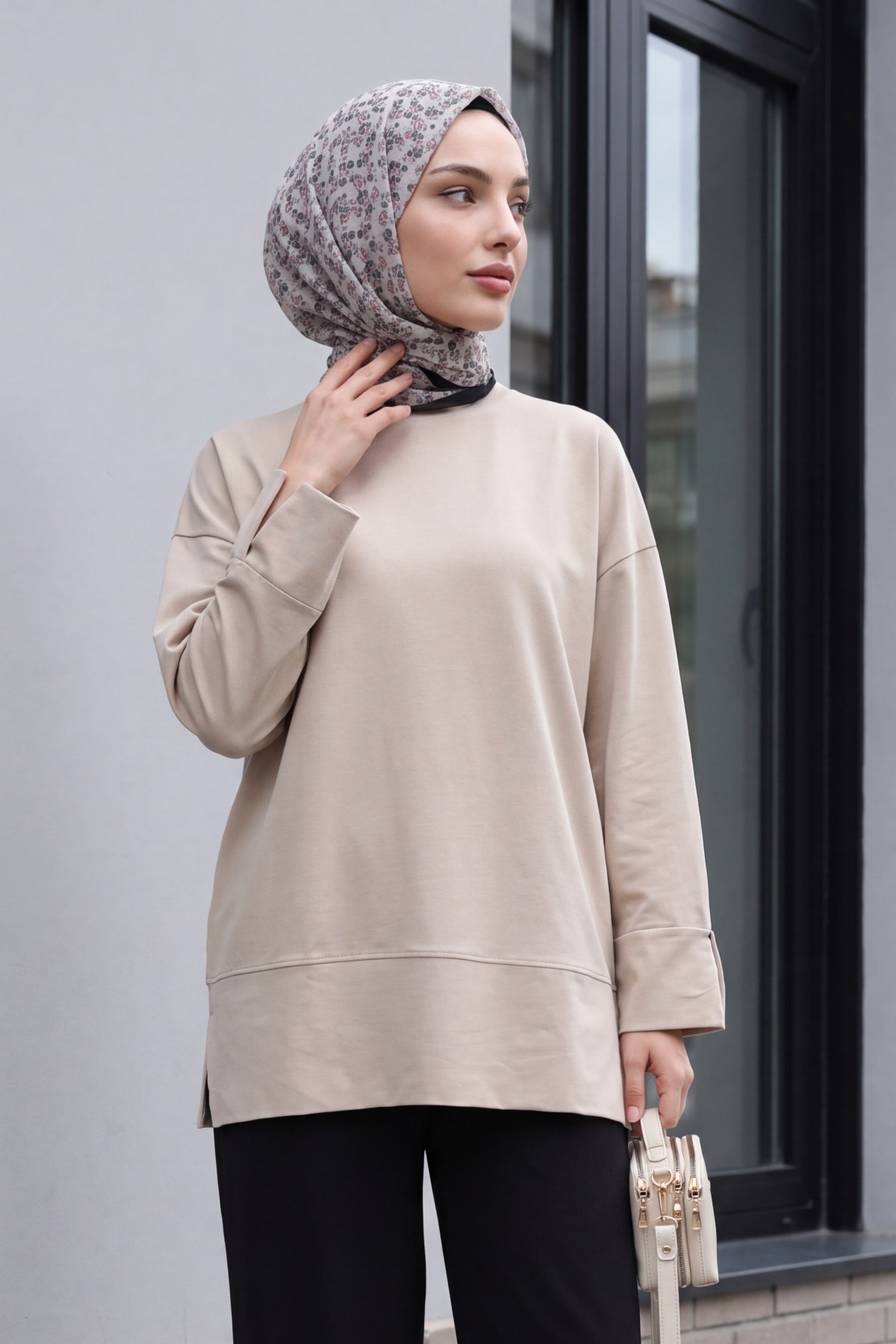 Bisiklet Yaka Yırtmaçlı Oversize Penye Tunik  -Vizon