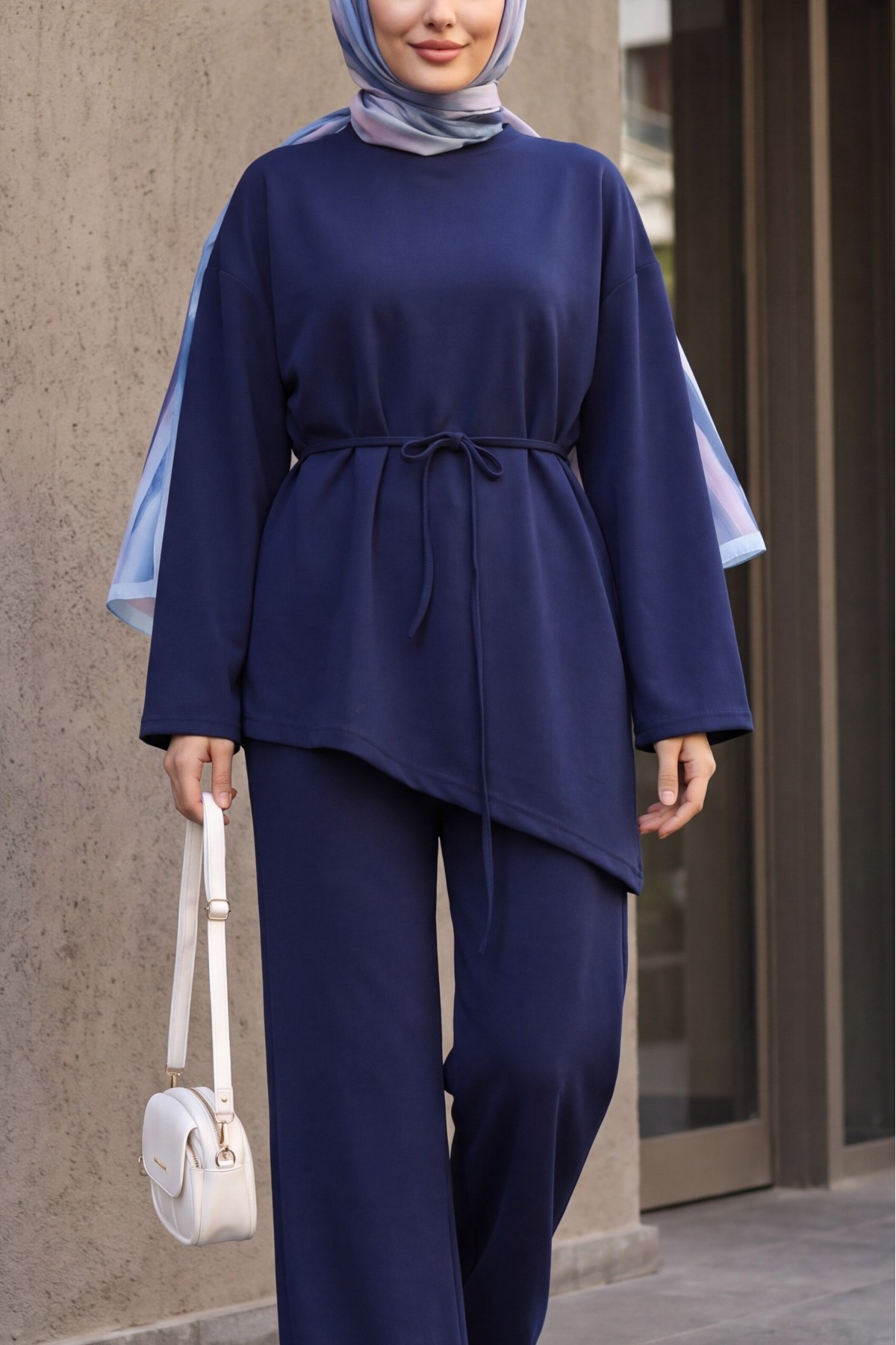 Asimetrik Kesim Beli Kemerli Pantolonlu Oversize Penye Takım -Lacivert