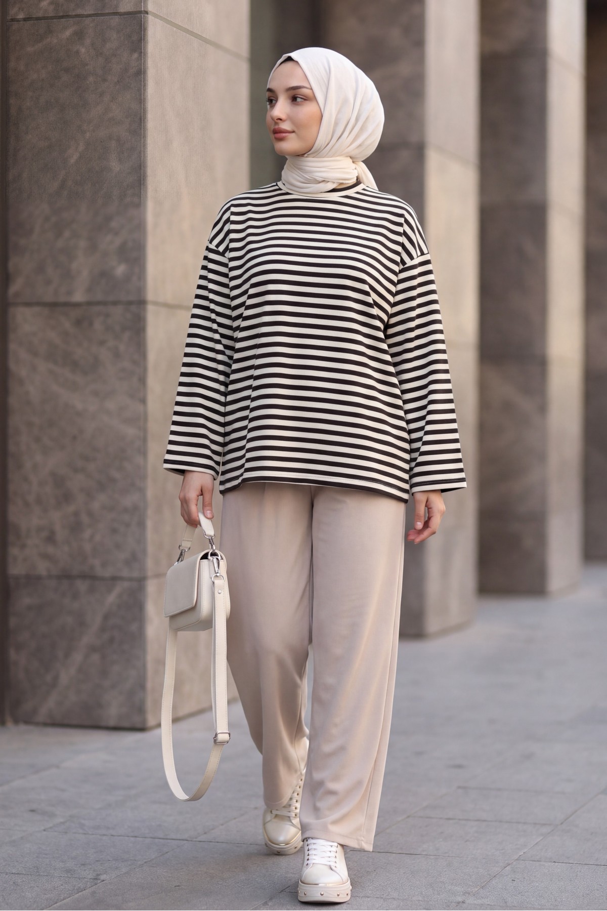Oversized Crew -Brown