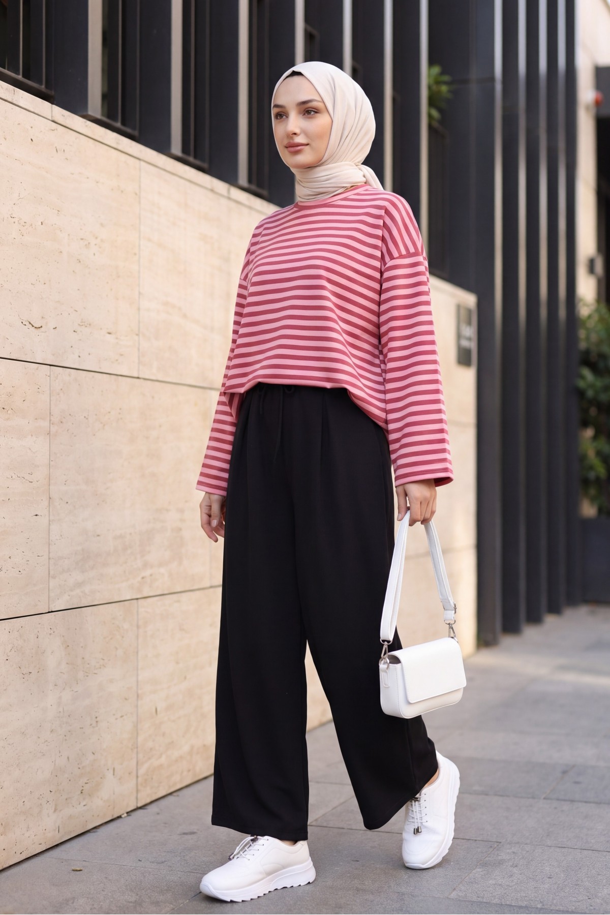 Oversized Crew-Neck Sweatshirt with Thick Stripes and Stretch Fabric -Dried rose