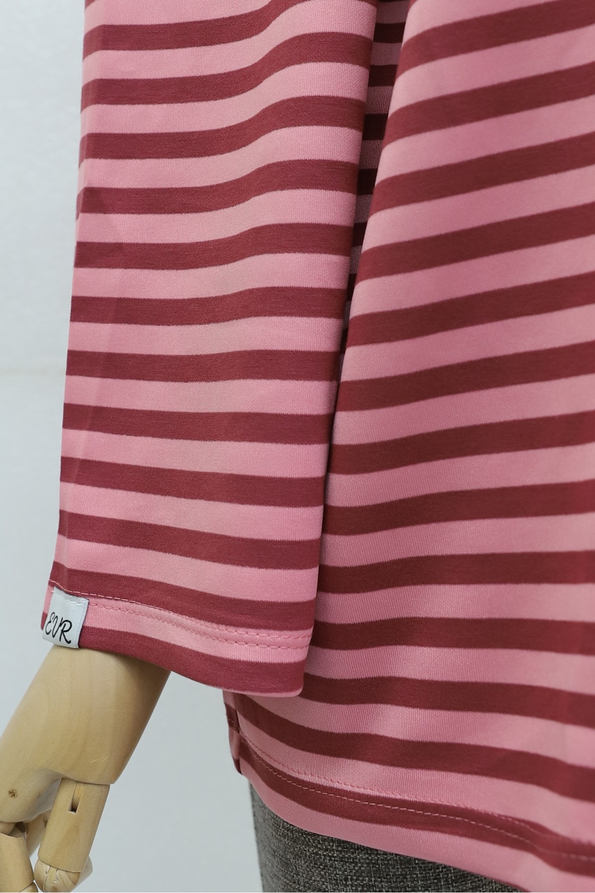 Oversized Crew-Neck Sweatshirt with Thick Stripes and Stretch Fabric -Dried rose