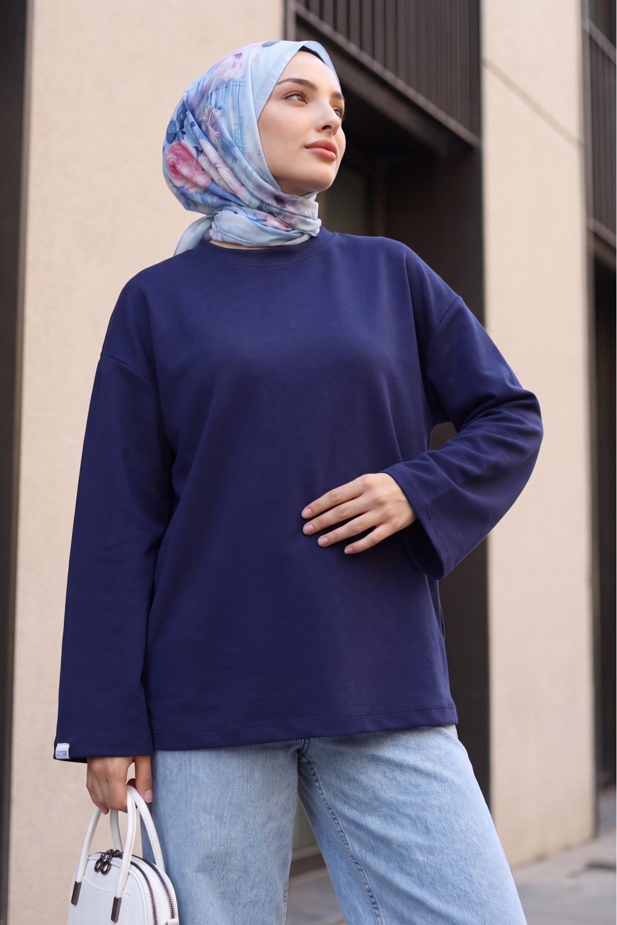 Oversized Stretch Crew-Neck Sweatshirt -Navy blue