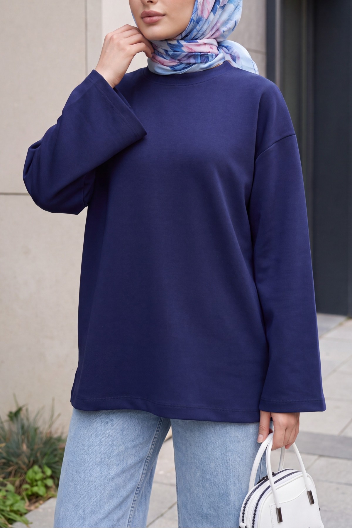 Oversized Stretch Crew-Neck Sweatshirt -Navy blue