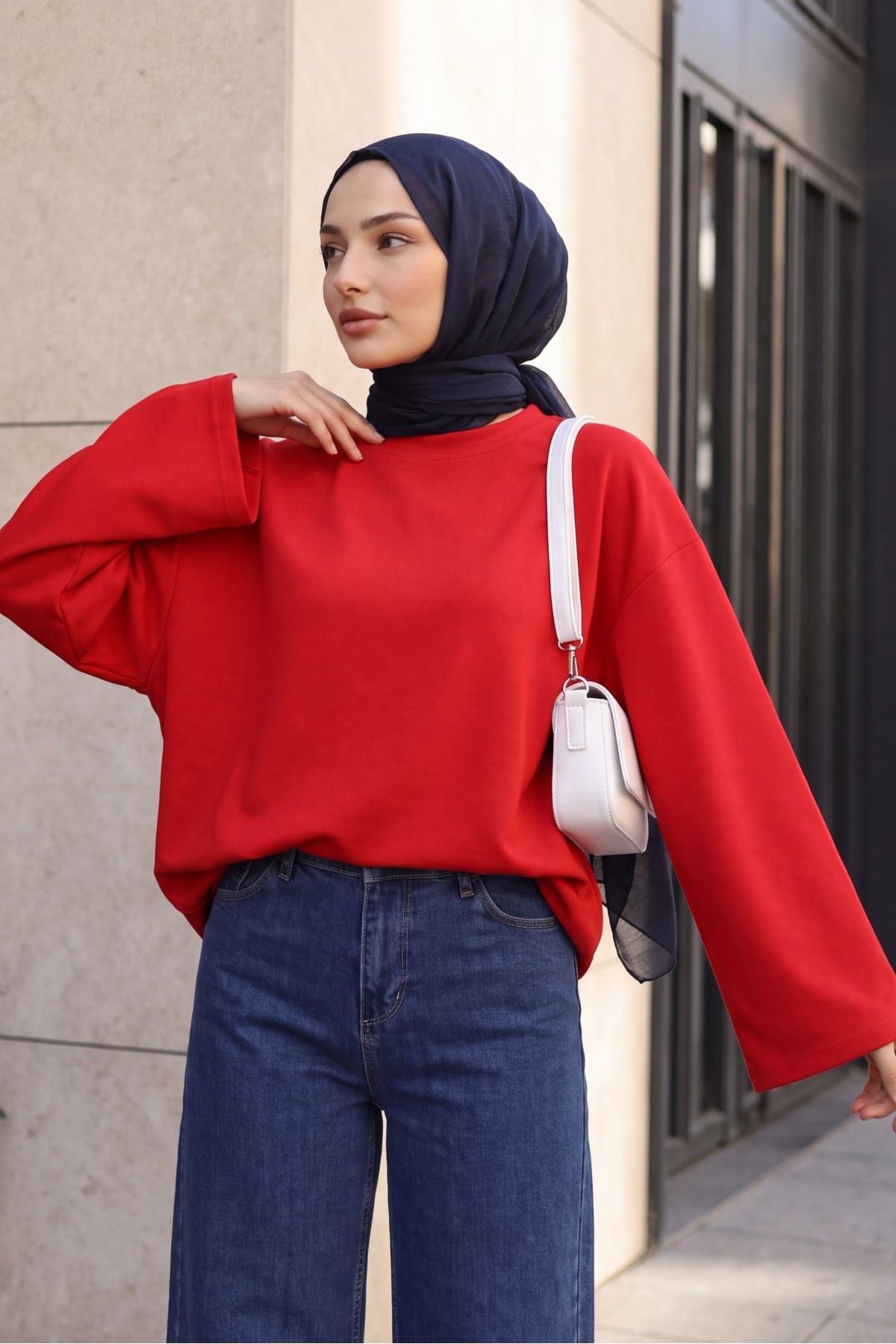 Oversized Stretch Crew-Neck Sweatshirt -Red