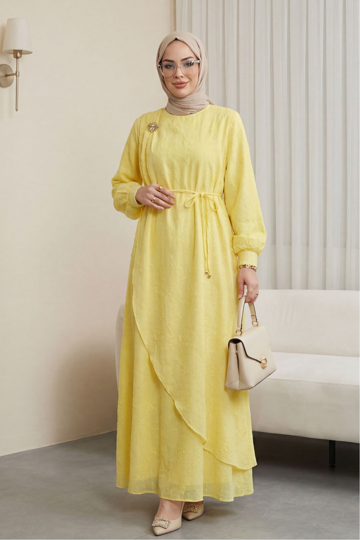 Önü Çift Kat Belden Bağlamalı Broşlu Astarlı Keten Elbise -Sarı