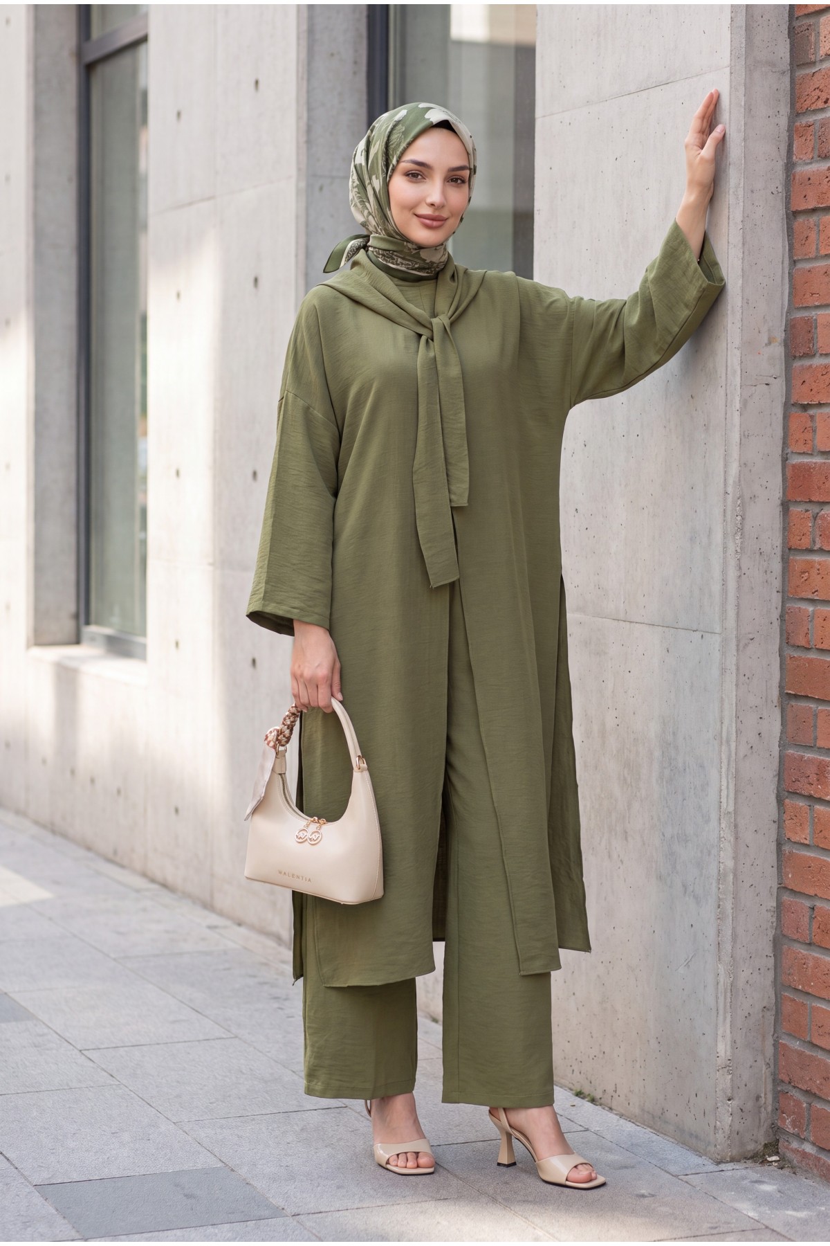 Deep Slit Linen Suit with Scarf Detail and Pockets -Khaki