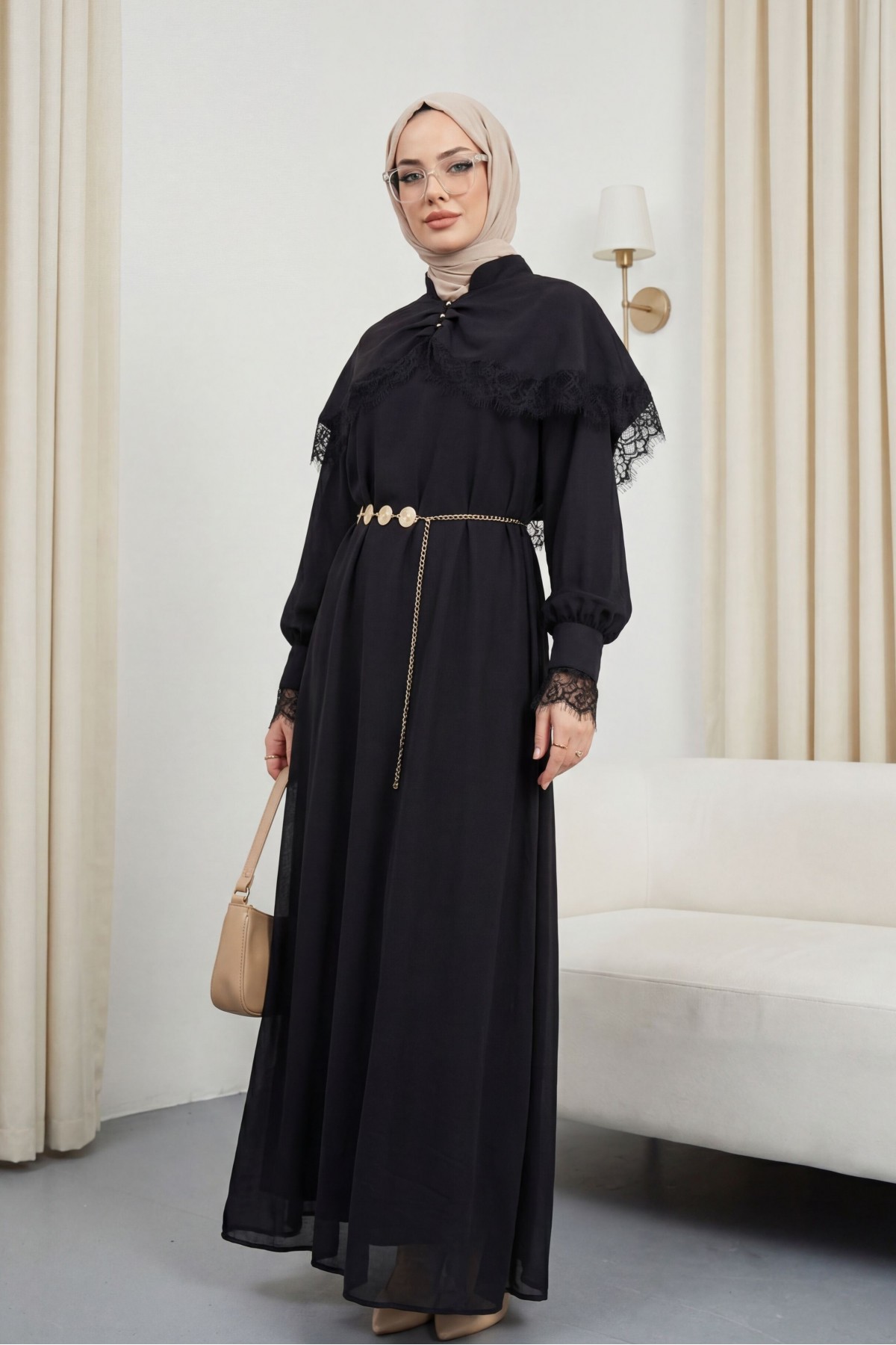 Dantel Detaylı Pelerinli Kemerli Astarlı İthal İbiza Elbise -Siyah