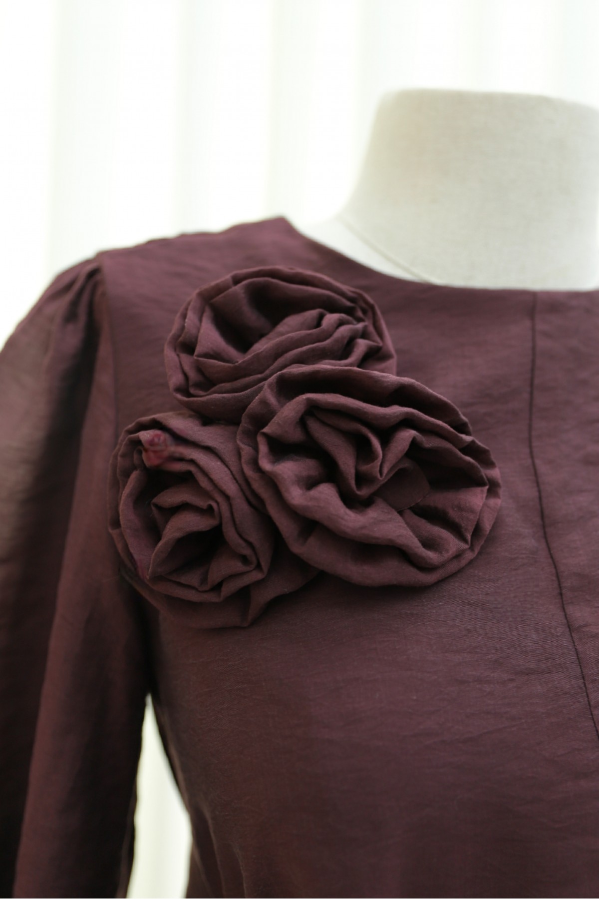 Brooch Detail Belted Lined Balloon Sleeve Tulle Voile Dress -Damson