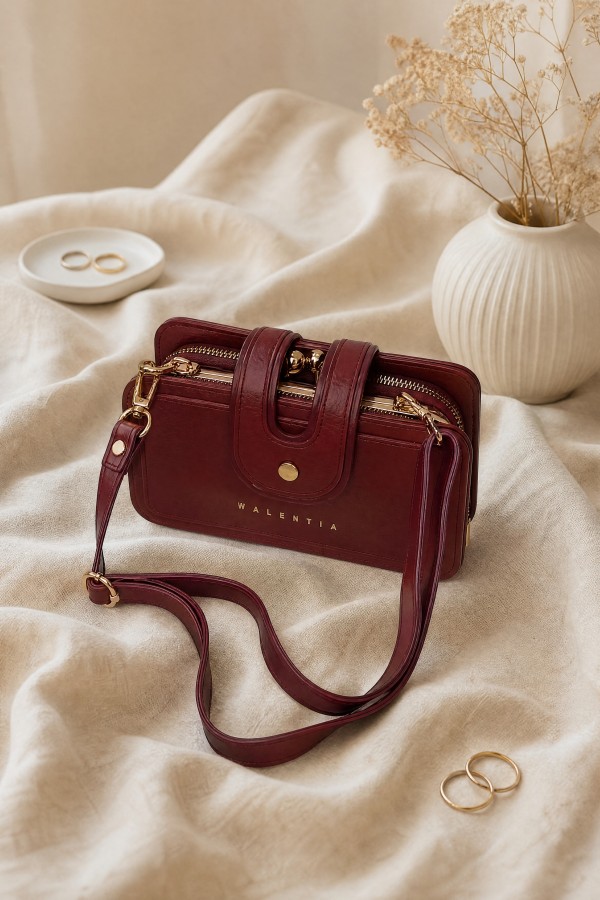 Gold Detailed Multifunctional Hand and Shoulder Bag   -Maroon