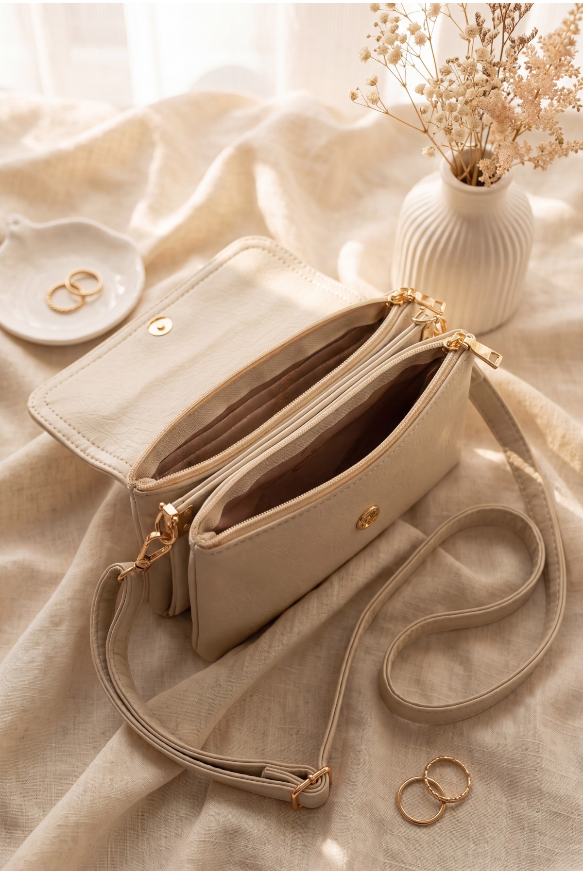 Double Compartment Shoulder Portfolio Bag - Beige