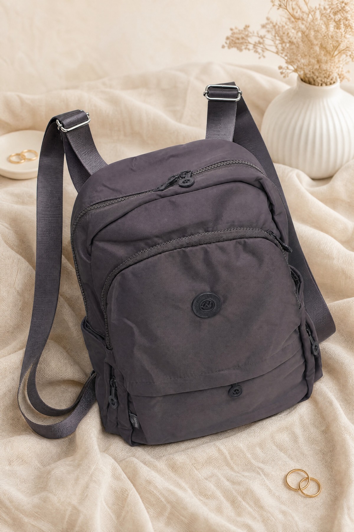 Multi-Compartment Water-Repellent Casual Backpack - Purple
