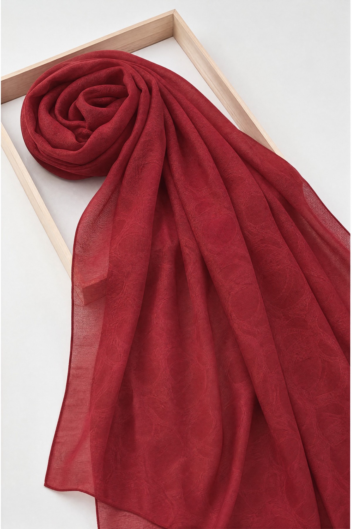 Chain Pattern Jacquard Shawl -Red