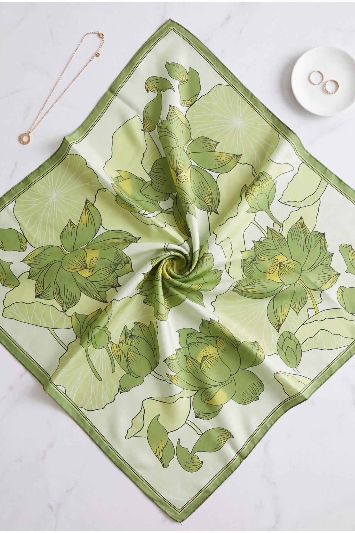 Lotus Çiçeği Desenli Soft Eşarp -Yeşil