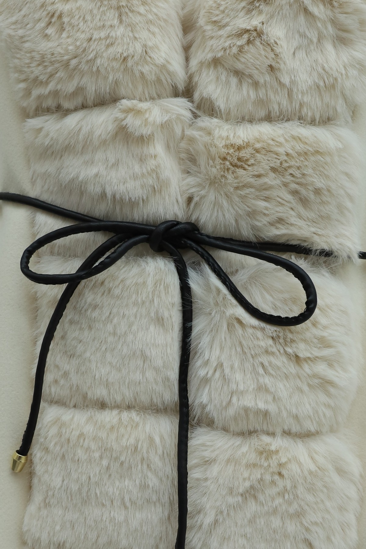 Wool-Blend Coat with Belt, Pockets, and Fur Detail -Ecru