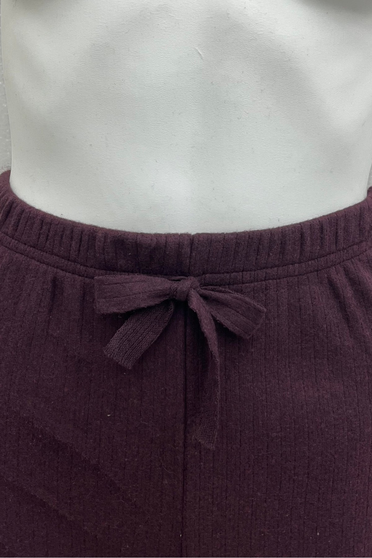 Ribbed Knit Set with Slit-Detail Crew-Neck Top and Trousers -Damson