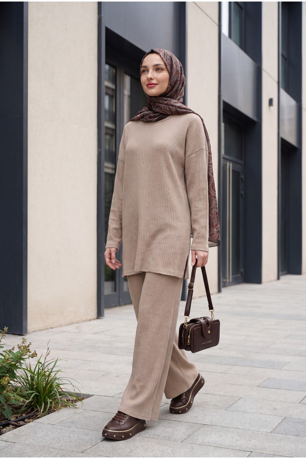 Ribbed Knit Set with Slit-Detail Crew-Neck Top and Trousers -Stone