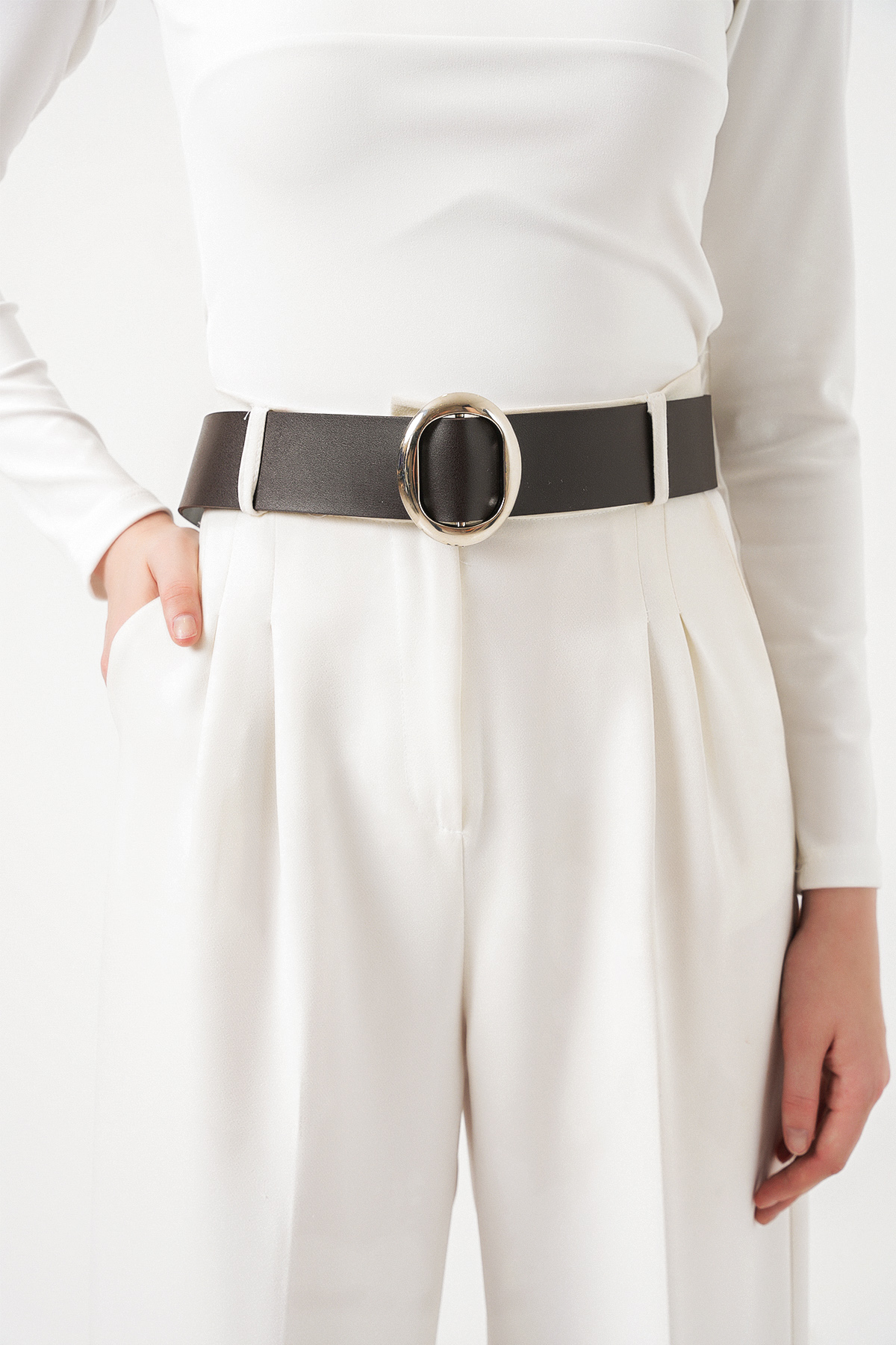 Kadın Oval Tokalı Kemer 033 - Kahverengi