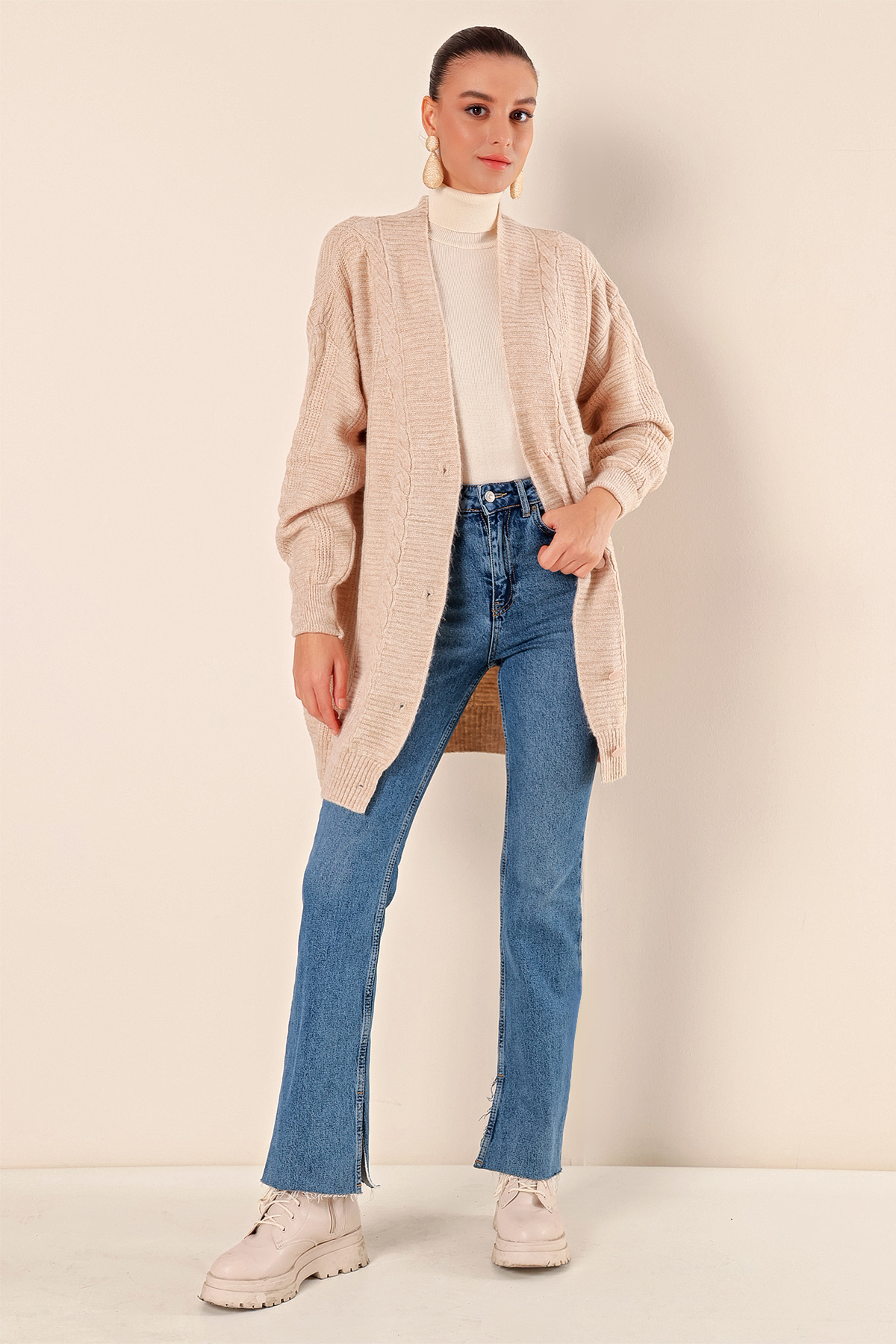 15768 Modest Knit Cardigan 