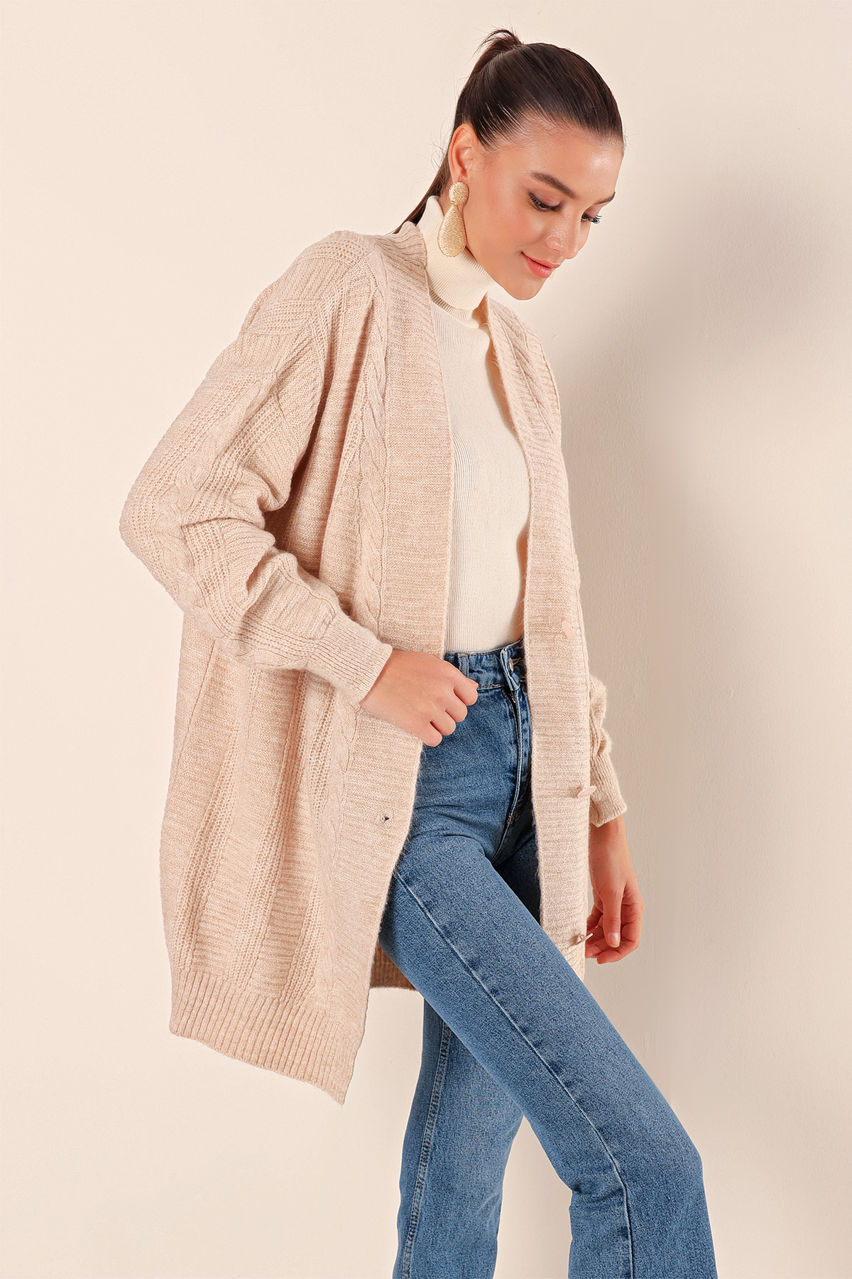 15768 Modest Knit Cardigan 