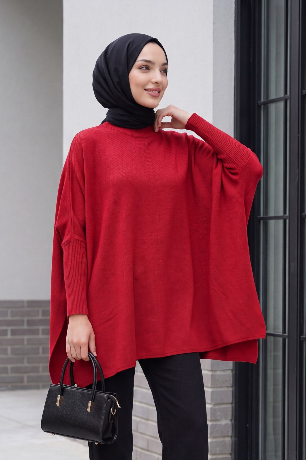 15783 Slit Poncho Sweater 
