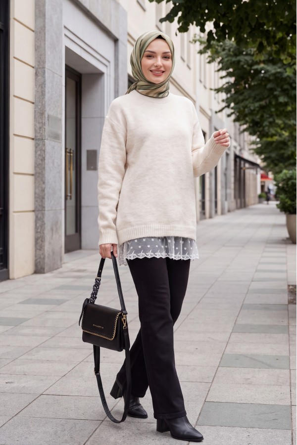 Women's Oversize Knit Sweater with Tulle Details 15968 
