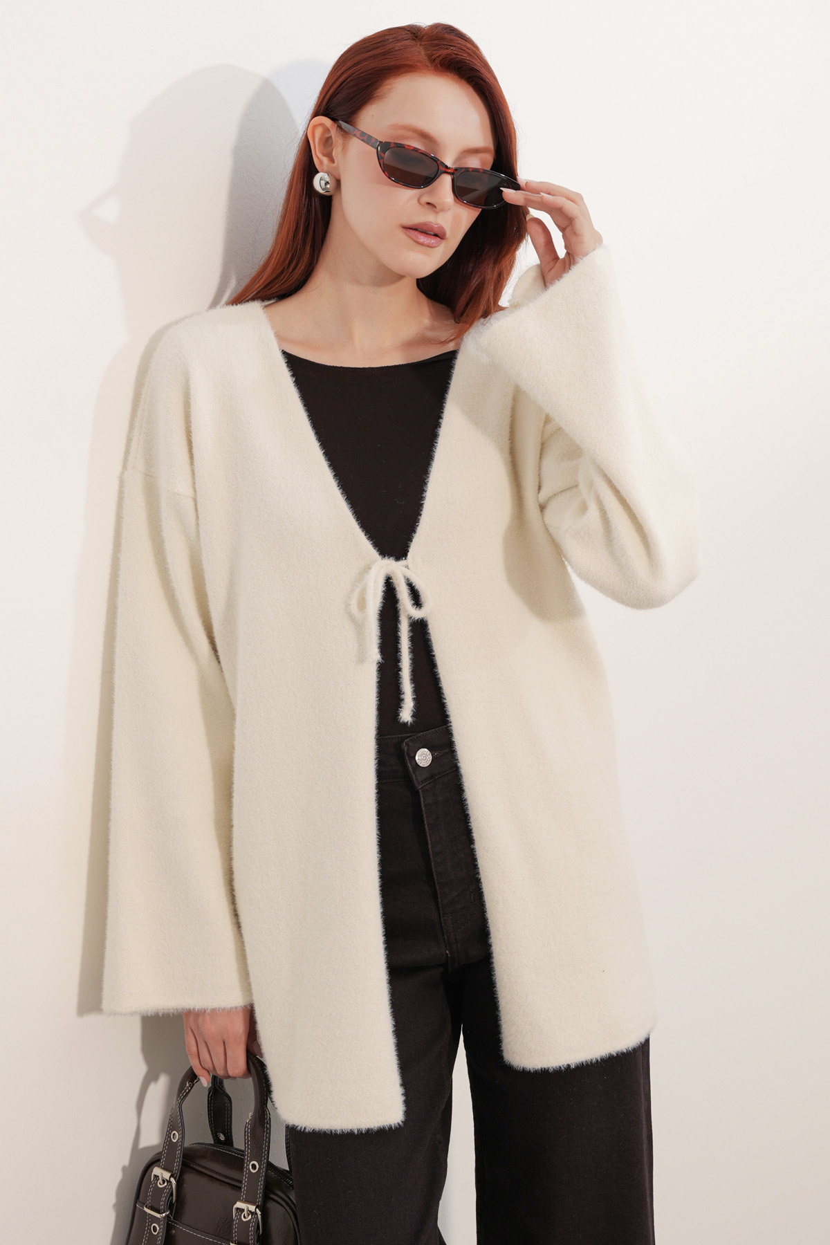 Women's Oversize Knitted Cardigan 15972 