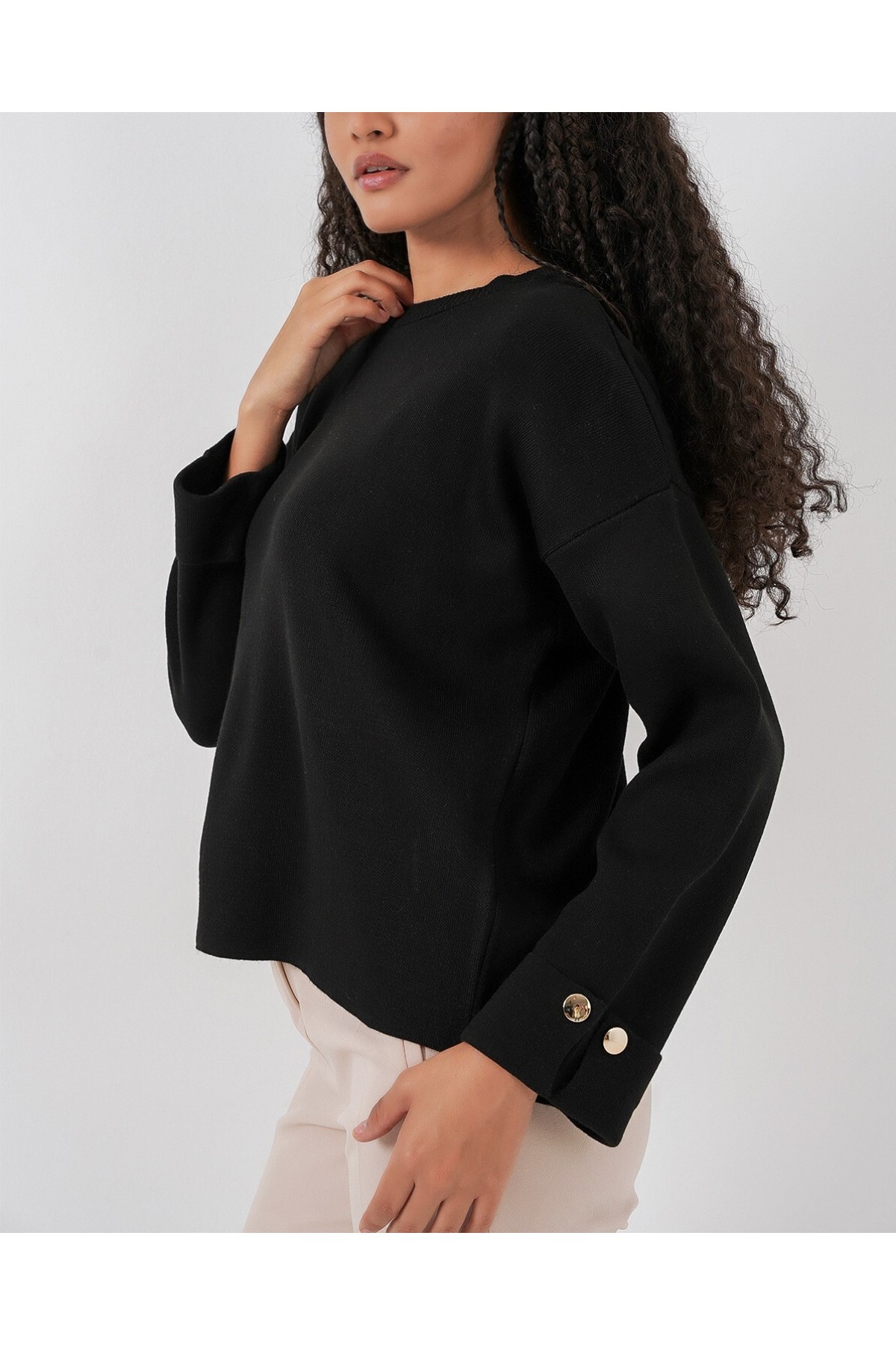 Women's Oversized Knitwear Sweater with Cufflinks 15981 