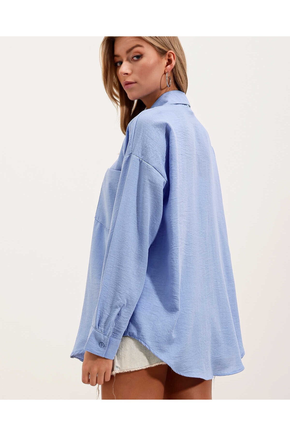 20153 Tek Cepli Oversize Keten Gömlek - Mavi