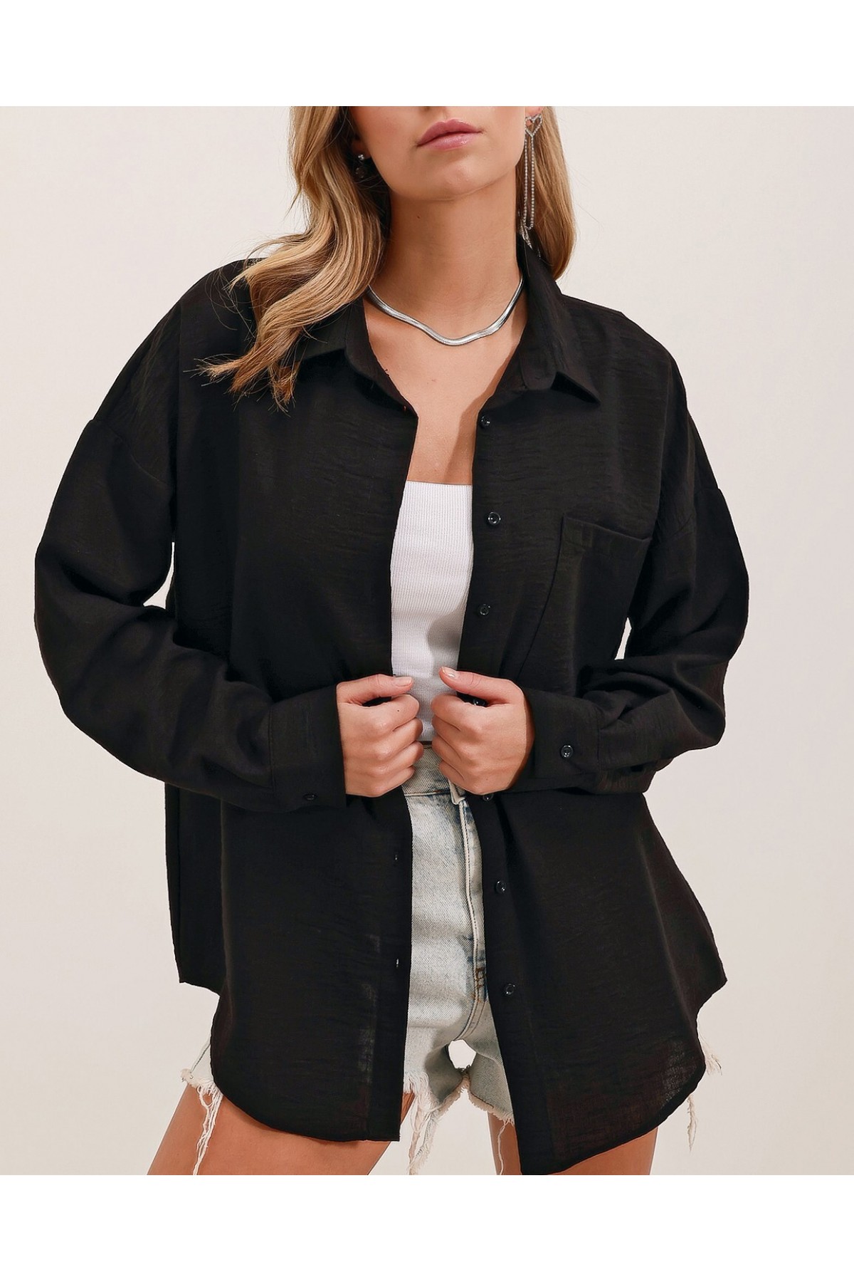 20153 Single Pocket Oversize Linen Shirt 