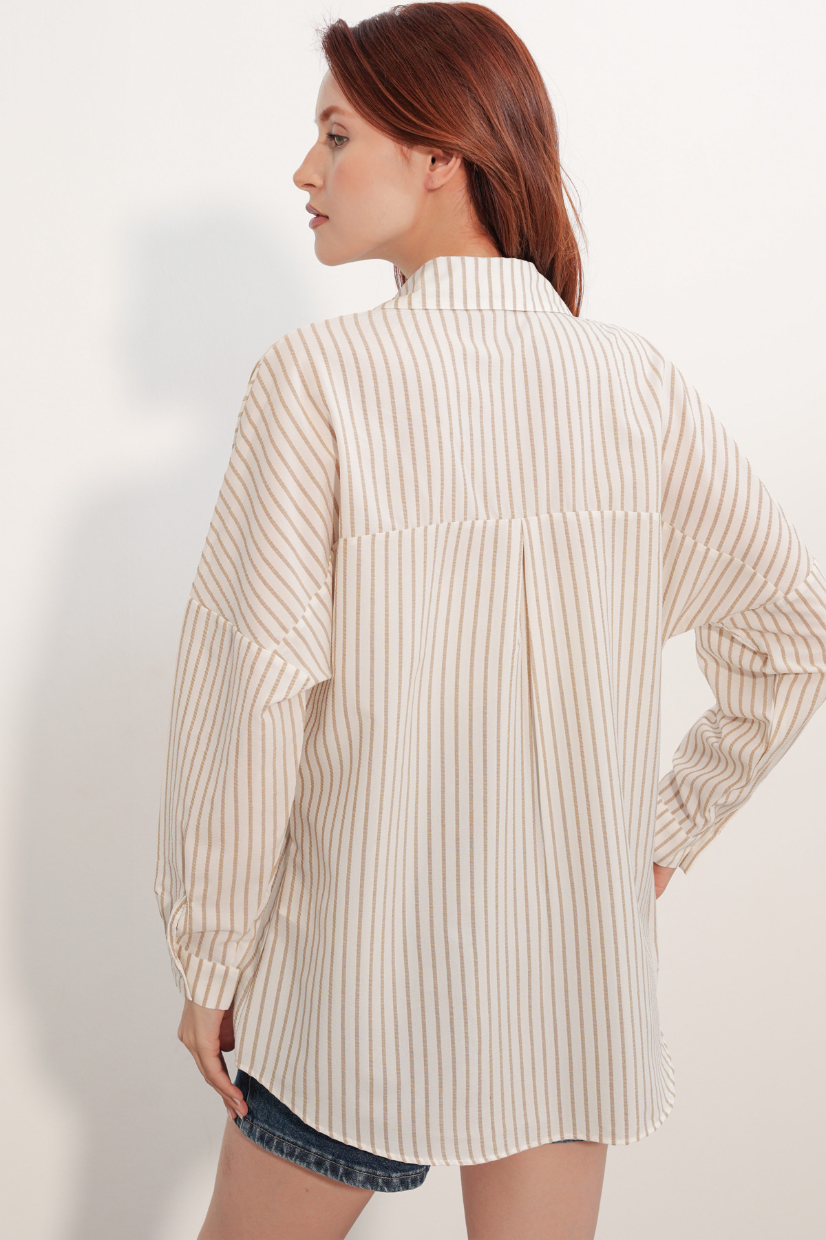 Women's Oversize Striped Shirt 20412 